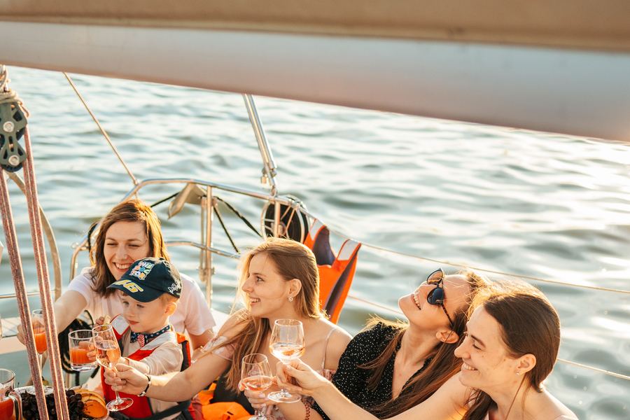 Food and drinks served on board